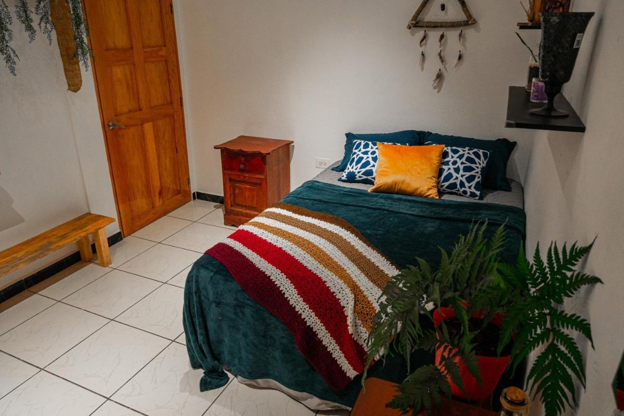 Samay Hostel Juayua Luaran gambar
