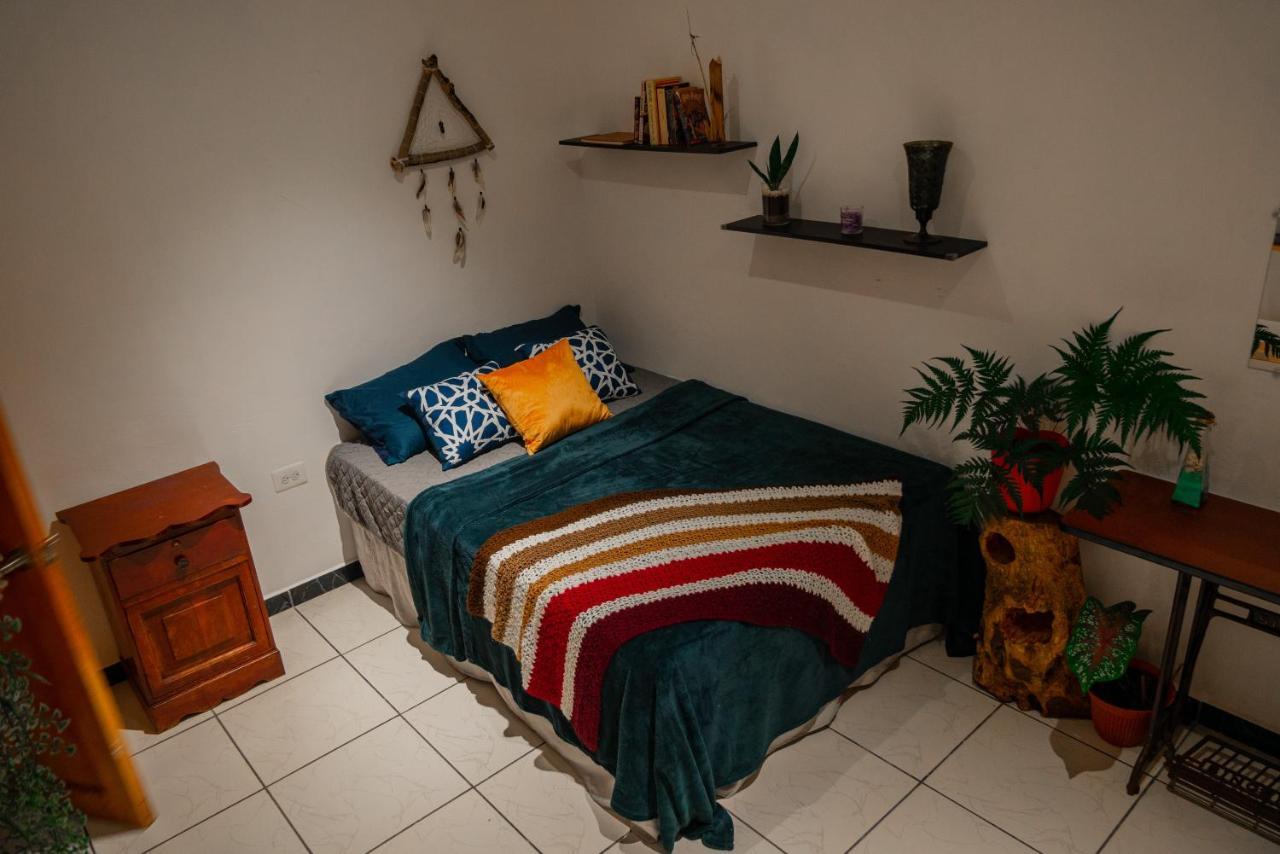 Samay Hostel Juayua Luaran gambar